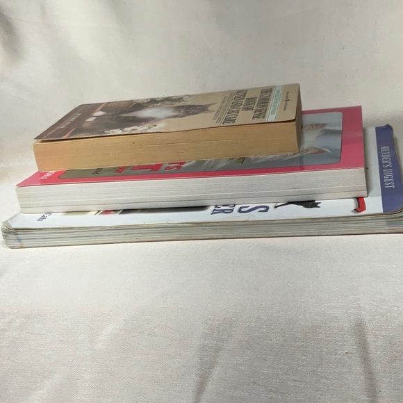 Bundle of 3 Cat Books - Picture 11 of 13